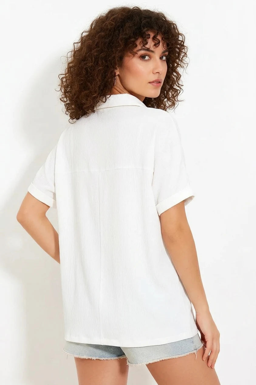 Kadın Polo Yaka Kısa Kol Oversize Beyaz Bluz