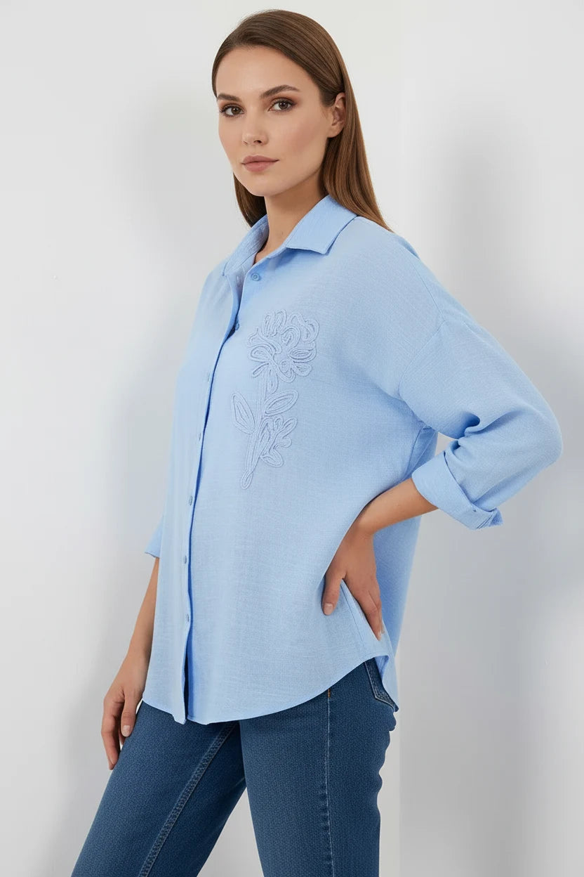 Kadın Oversize Nakışlı Çiçek Desenli Viskon Mavi Gömlek