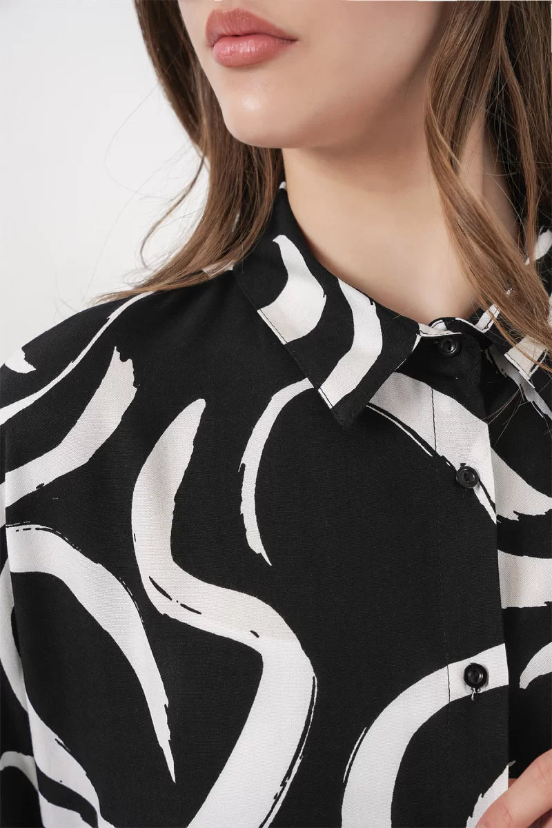 Kadın Zebra Desenli Viskon Siyah Gömlek
