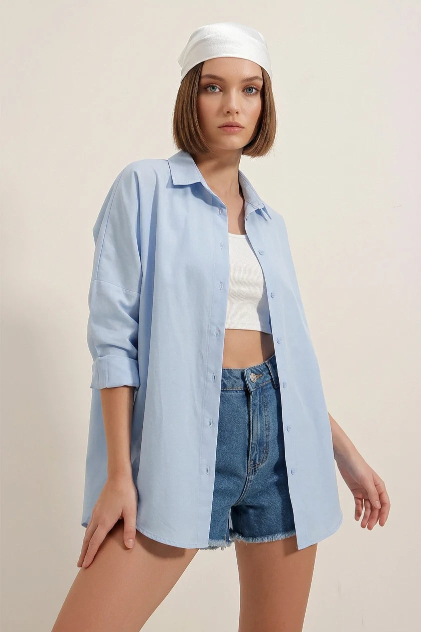 Kadın Oversize Kesim Basic Pamuklu Mavi Gömlek