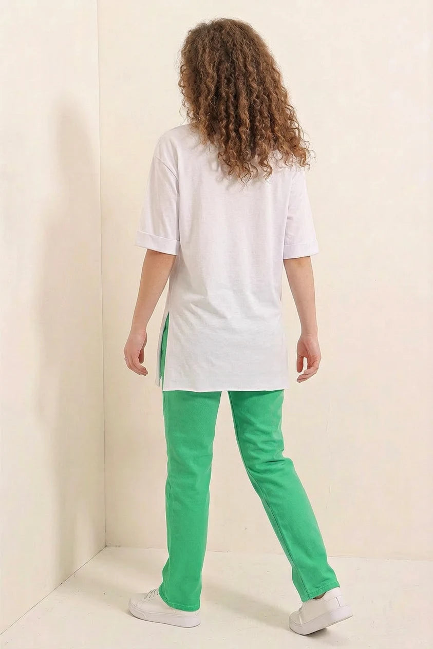 Kadın Yırtmaçlı Oversize Pamuklu Beyaz Tişört