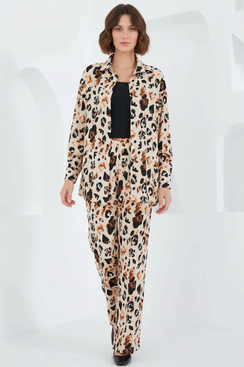 Kadın Gömlek Yaka Oversize Leopar Desenli Krem İkili Takım