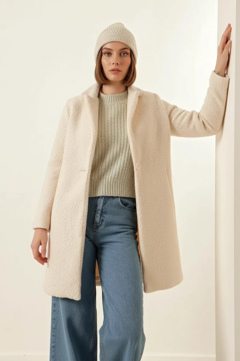 Kadın Klasik Yaka Oversize Kaşe Ekru Kaban